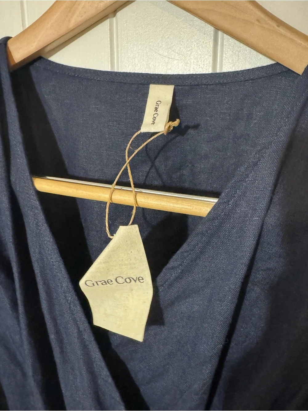 Grae Cove Navy Linen Wrap-Style Pocket Midi Dress - Picture 5 of 10